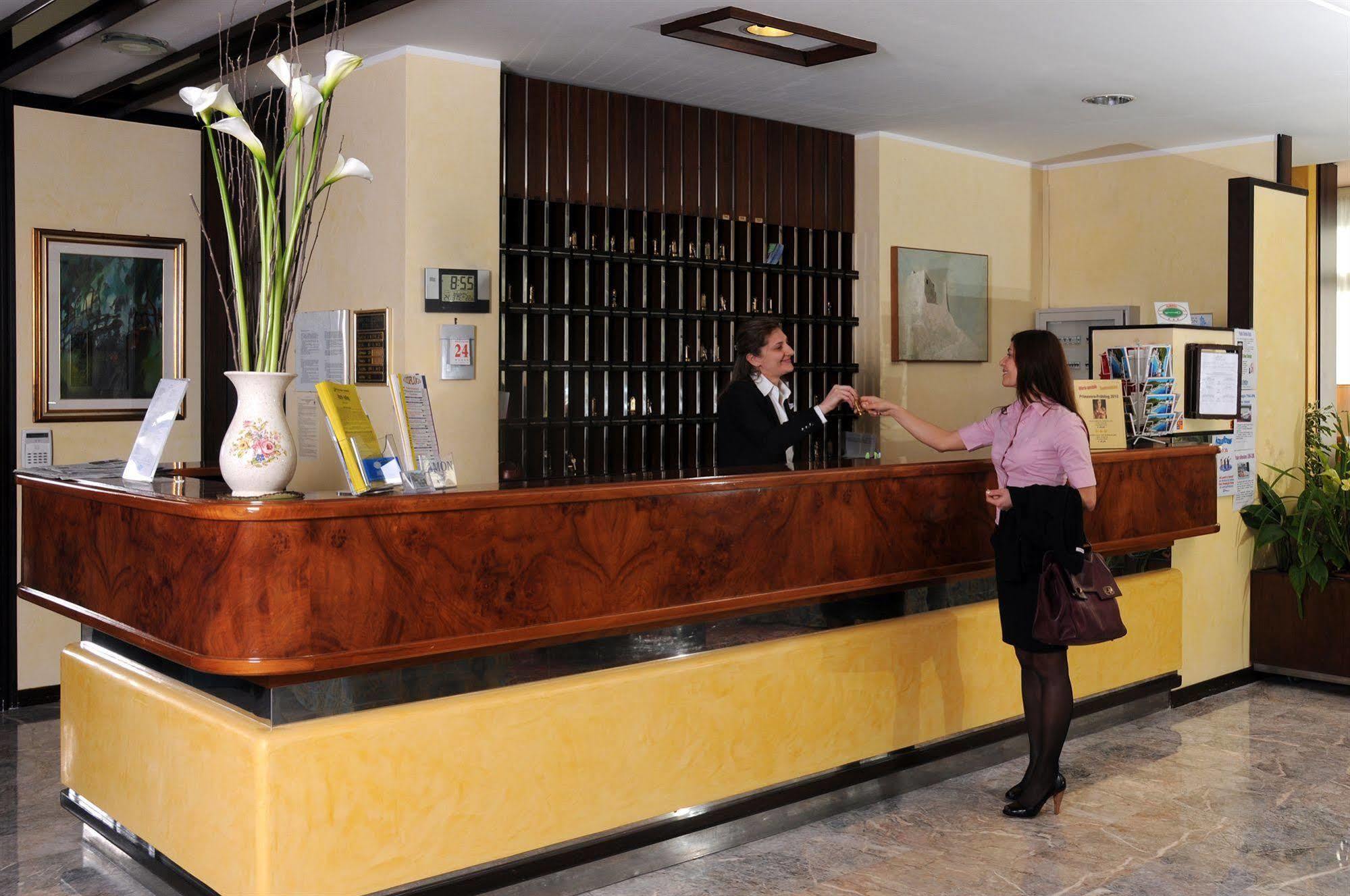 Hotel Terme Vena D'Oro Abano Terme Esterno foto